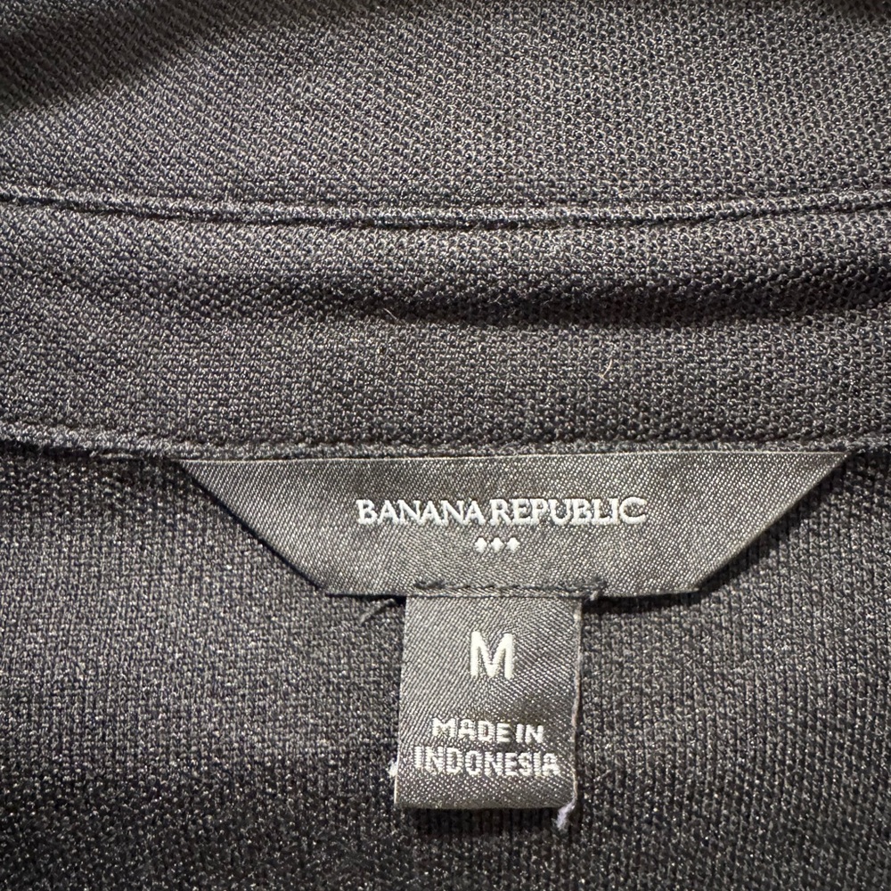 Banana Republic Black Long Sleeve Polo with Pocket - Picture 2 of 3